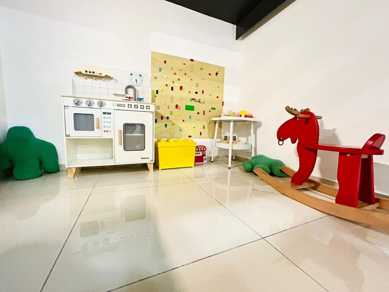 Appartement Eko Cheras Kid's Friendly 3 Bedroom Washing Machines Wi-fi