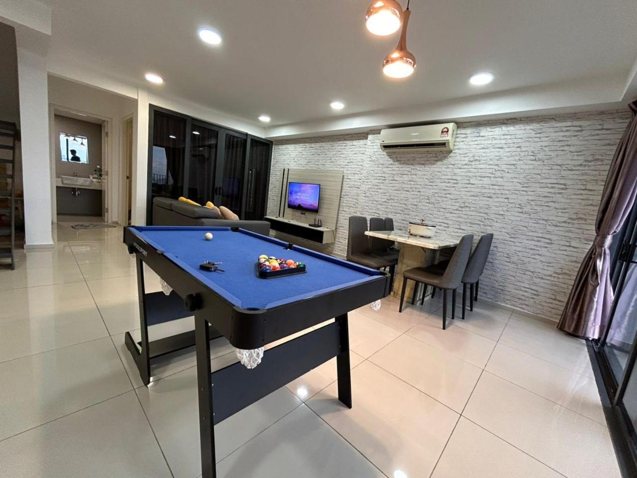 Eko Cheras Kid's Friendly 3 Bedroom Washing Machines Wi-fi Appartement *