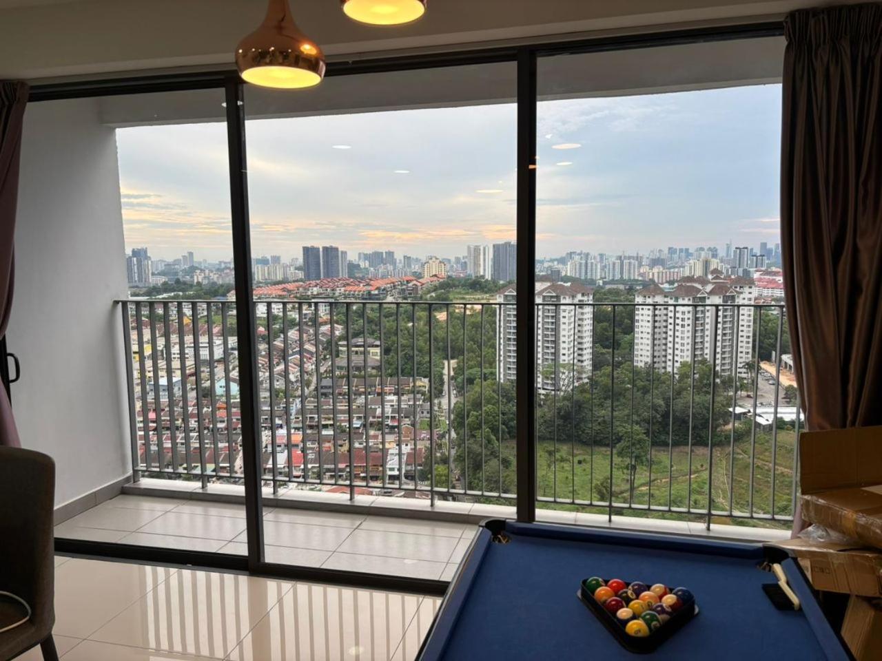 Eko Cheras Kid's Friendly 3 Bedroom Washing Machines Wi-fi Appartement *