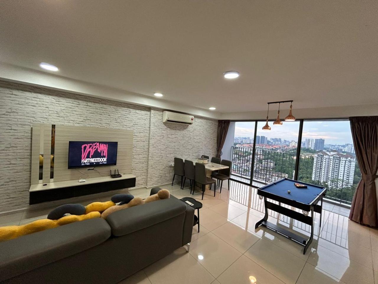 Eko Cheras Kid's Friendly 3 Bedroom Washing Machines Wi-fi Pangsapuri *